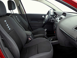 Renault Megane Facelift LPG 1.4 72kW (6 foto / 8)