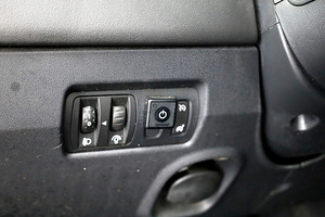 Renault Megane Facelift LPG 1.4 72kW (8 foto / 8)