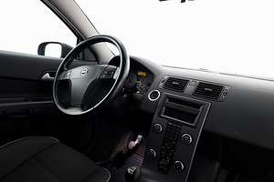 Volvo C30 Momentum 1.6 D4 80kW (5 foto / 7)