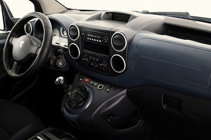 Peugeot Partner Multispace 1.6 HDi 68kW (5 foto / 7)