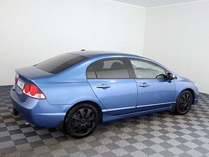 Honda Civic Elegance ATM 1.8 103kW (3 foto / 7)