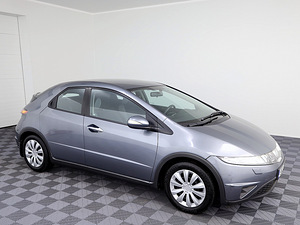 Honda Civic Elegance 1.3 61kW (1 foto / 7)