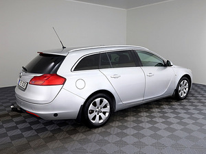 Opel Insignia Sports Tourer LPG 1.8 103kW (3 foto / 8)