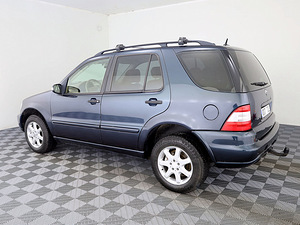 Mercedes-Benz ML 270 Luxury ATM 2.7 CDI 120kW (4 foto / 7)