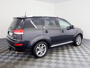 Citroen C-Crosser Luxury ATM 2.4 125kW (3 foto / 9)