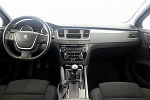 Peugeot 508 Elegance 1.6 115kW (5 foto / 7)