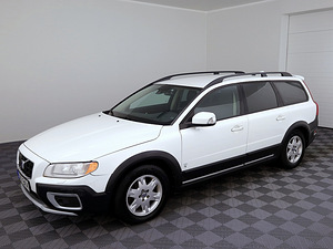 Volvo XC70 Summum ATM 2.4 D5 136kW (2 foto / 7)
