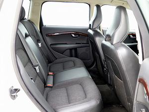 Volvo XC70 Summum ATM 2.4 D5 136kW (7 foto / 7)