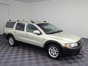 Volvo XC70 Summum Facelift ATM 2.4 D5 136kW (1 foto / 7)