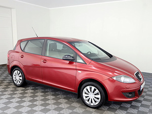 SEAT Toledo Comfortline 1.6 75kW (1 foto / 7)