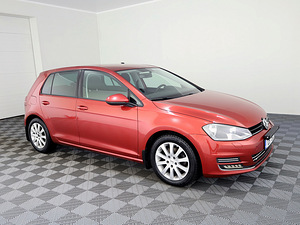 Volkswagen Golf Comfortline Facelift 1.2 63kW (1 foto / 8)