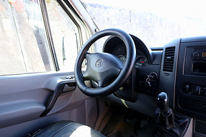 Mercedes-Benz Sprinter 211CDI 2.1 CDI 80kW (5 foto / 8)