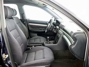 Audi A4 Comfortline 1.8 92kW (6 foto / 7)