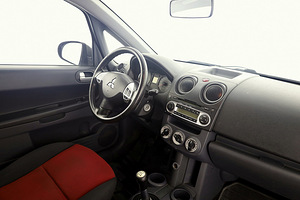 Mitsubishi Colt Facelift 1.3 70kW (5 foto / 7)