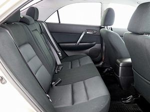 Mazda 6 Elegance Facelift 2.0 108kW (7 foto / 7)