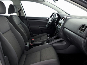 Volkswagen Golf Comfortline 1.4 59kW (6 foto / 7)