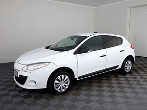 Renault Megane Elegance 1.6 74kW (2 foto / 7)