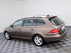 Volkswagen Golf Comfortline ATM 1.6 TDI 77kW (4 foto / 7)