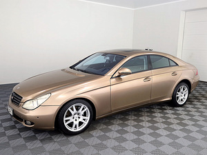 Mercedes-Benz CLS 320 Luxury ATM 3.0 CDI 165kW (2 foto / 7)