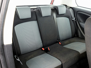 Fiat Punto Sport 1.4 70kW (7 foto / 7)