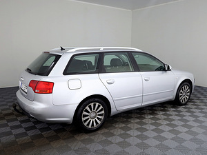 Audi A4 Sportline ATM 2.0 TDI 103kW (3 foto / 7)