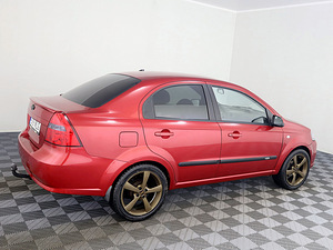 Chevrolet Aveo Comfort 1.4 69kW (3 foto / 8)