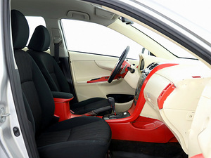 Toyota Corolla Linea Sol ATM 1.6 91kW (6 foto / 8)