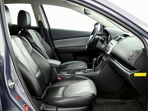 Mazda 6 Luxury ATM 2.0 108kW (6 foto / 7)
