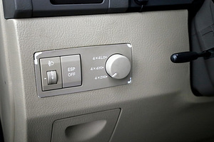 Kia Sorento Facelift ATM 2.5 CRDi 125kW (9 foto / 9)