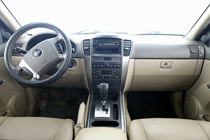 Kia Sorento Executive ATM 2.5 CRD 103kW (5 foto / 7)