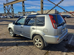 Nissan X-Trail Comfort 4x4 Facelift 2.2 dCi 100kW (4 foto / 7)