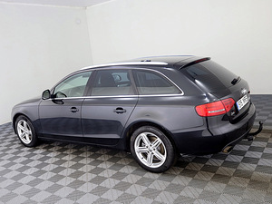 Audi A4 Comfortline Quattro ATM 3.0 TDI 176kW (4 foto / 7)