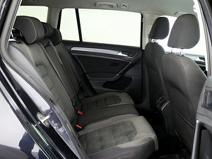 Volkswagen Golf Highline Facelift ATM 1.4 81kW (7 foto / 9)