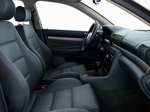Audi A4 Sportline ATM 1.8 92kW (6 foto / 7)