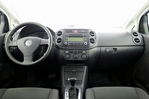 Volkswagen Golf Plus Comfortline ATM 1.6 75kW (5 foto / 7)