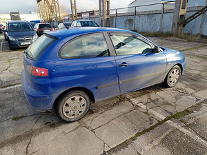 SEAT Ibiza Comfortline Facelift 1.4 55kW (3 foto / 6)