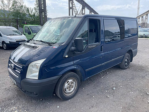 Ford Transit Tourneo Facelift 2.2 TDCi 74kW (2 foto / 8)