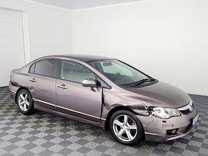 Honda Civic Elegance Facelift LPG ATM 1.8 103kW (1 foto / 7)