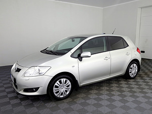 Toyota Auris Linea Sol ATM 1.6 91kW (2 foto / 8)