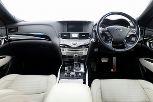 Infiniti M35 Luxury ATM 3.0 D 175kW (5 foto / 9)