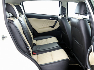 Alfa Romeo 147 Exclusive Facelift 1.6 88kW (7 foto / 7)