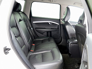 Volvo V70 R-Design ATM 2.4 D5 129kW (7 foto / 7)
