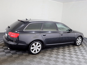 Audi A6 S-Line Quattro ATM 3.0 TDI 171kW (3 foto / 9)