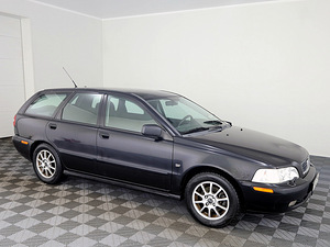 Volvo V40 Estate Facelift 1.9 120kW (1 foto / 6)
