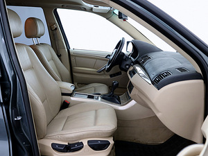 BMW X5 Executive Facelift ATM 3.0 D 160kW (6 foto / 7)