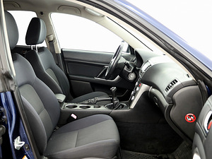 Subaru Legacy Facelift 2.0 110kW (6 foto / 7)