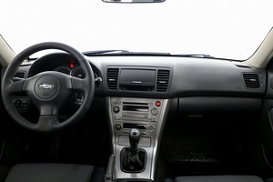 Subaru Legacy Comfort 4x4 AWD 2.5 121kW (5 foto / 7)