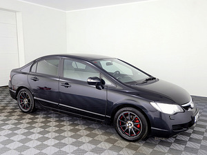 Honda Civic Elegance ATM 1.8 103kW (1 foto / 7)