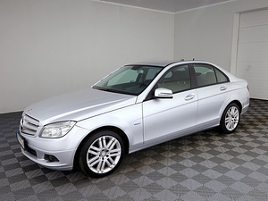 Mercedes-Benz C 220 Elegance ATM 2.1 CDI 125kW (2 foto / 7)