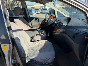 Toyota Previa Linea Sol 2.0 D-4D 85kW (7 foto / 7)